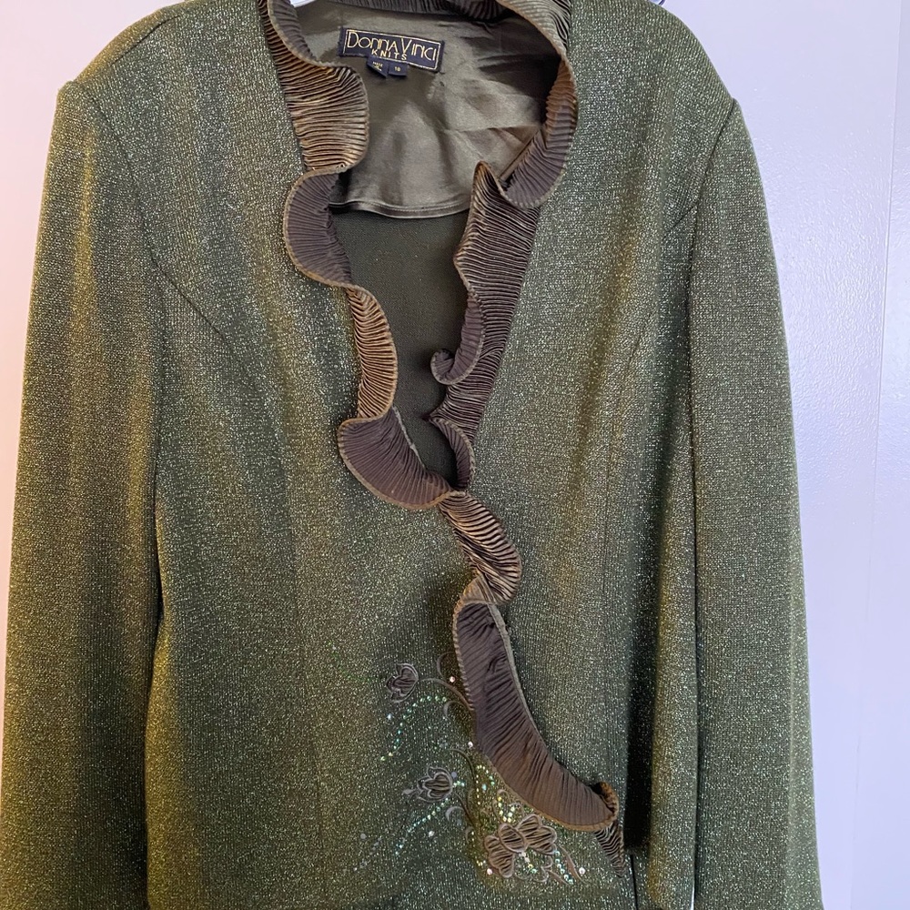 3piece suit olive green knit